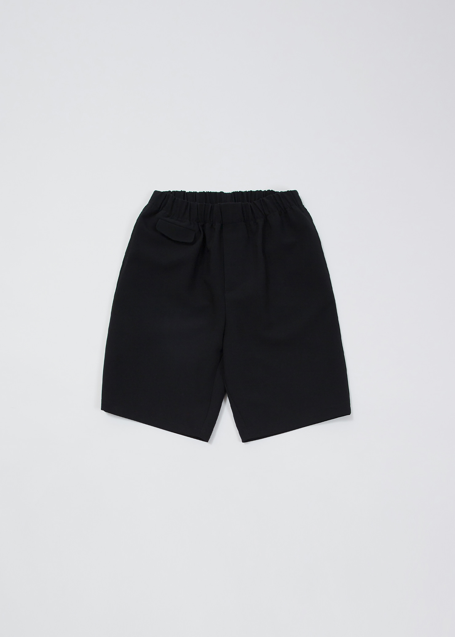 [ben&#039;s week] Comfy Suit Half Pants _ Black